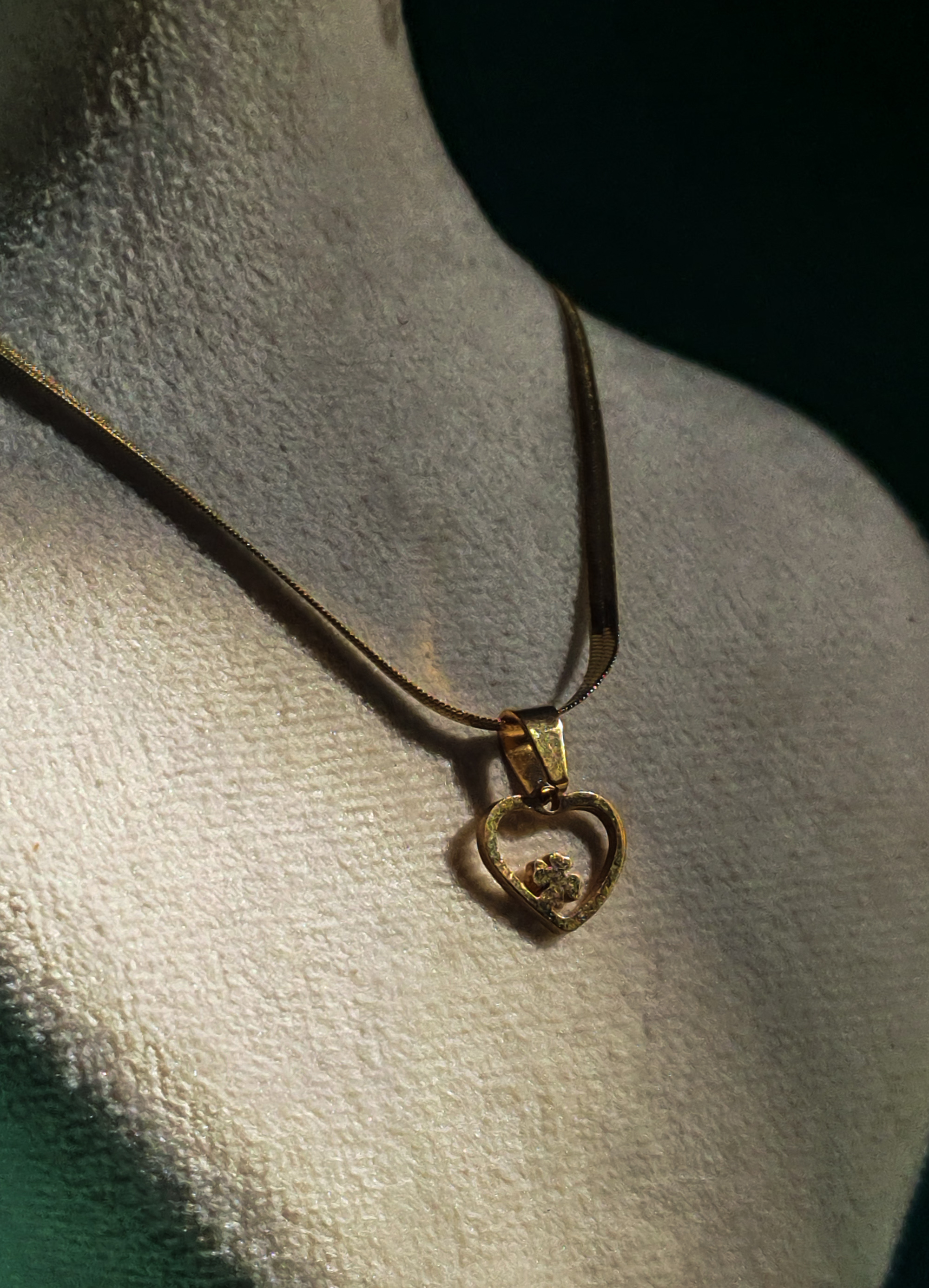 گردنبند استیل طرح قلب و گل