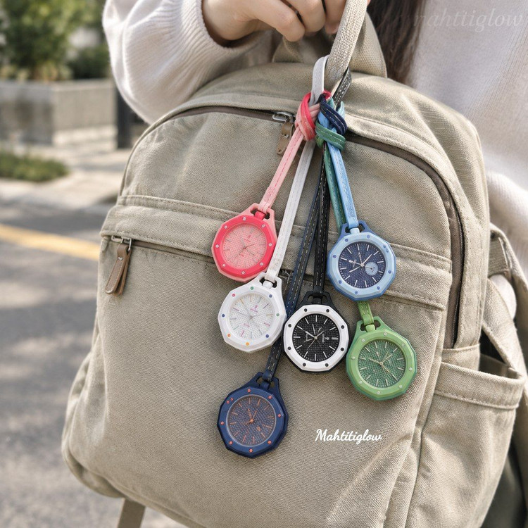 ساعت آویز رویال پاپ AP × Swatch Royal Pop